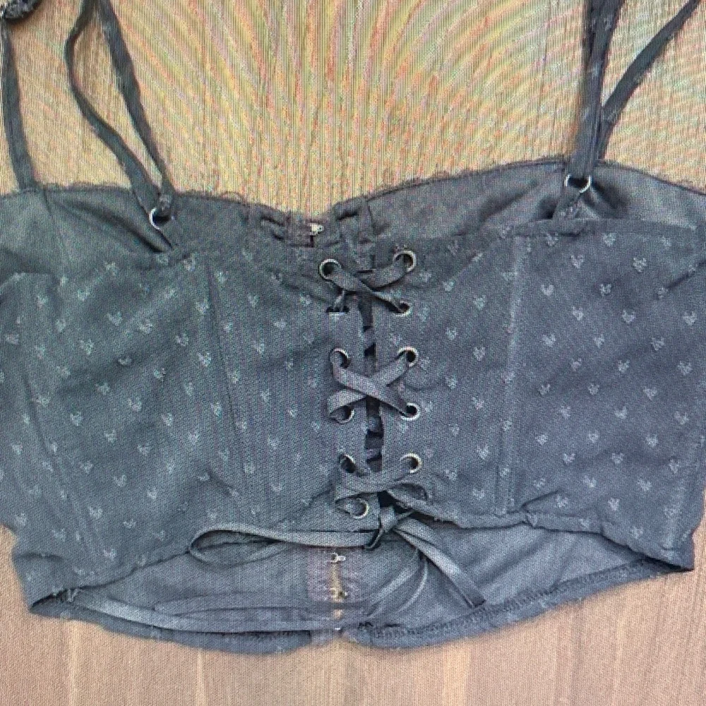 La Hearts Dusty Blue Lace-Trim Bustier Crop - Picture 2 of 5